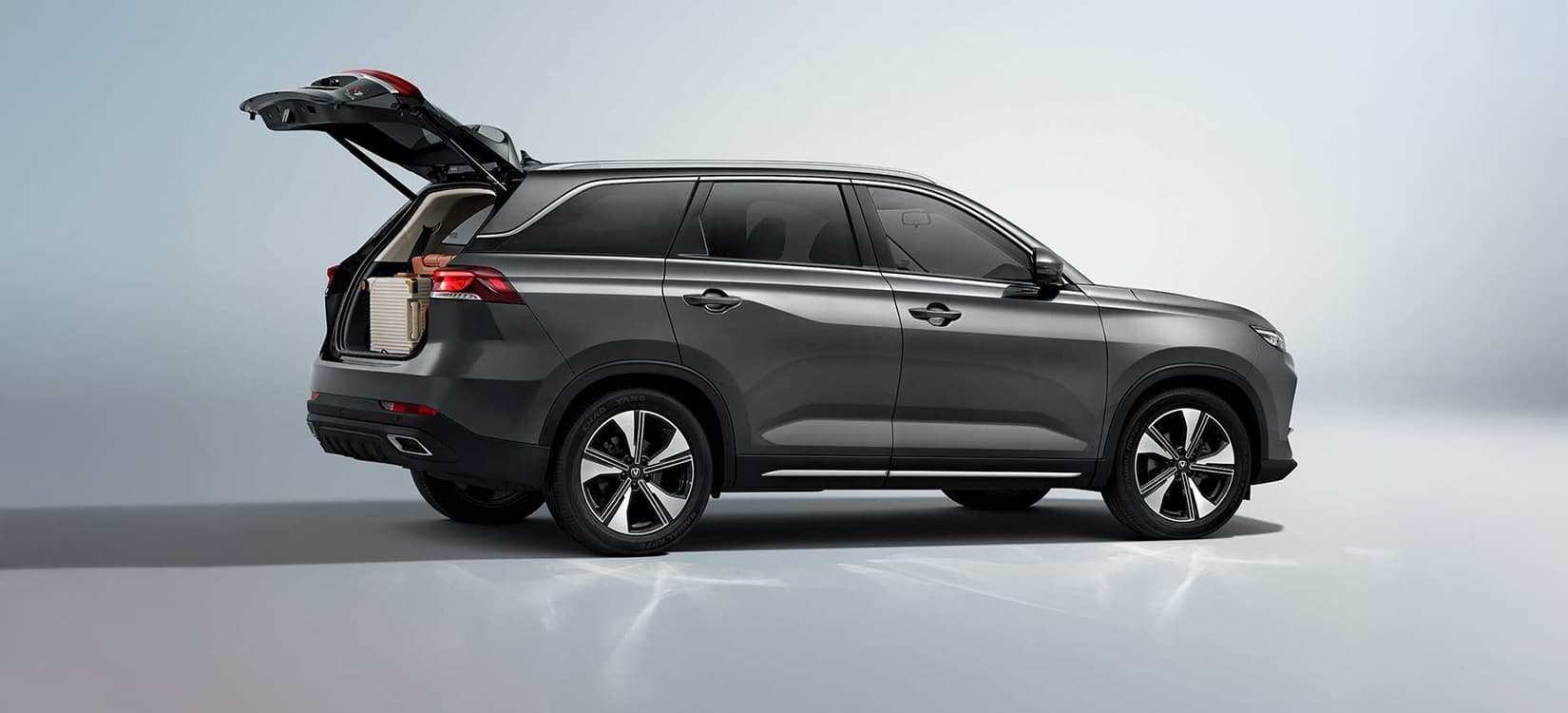 Cajuela con apertura electrica.