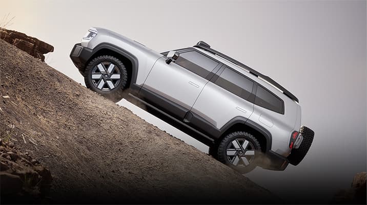 Potencia total de 433 HP (323 kW) y torque maximo de 572 Lb-ft.